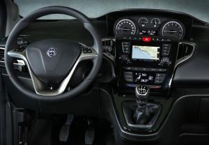 Lancia Ypsilon Hybrid EcoChic Maryne 2020 года 